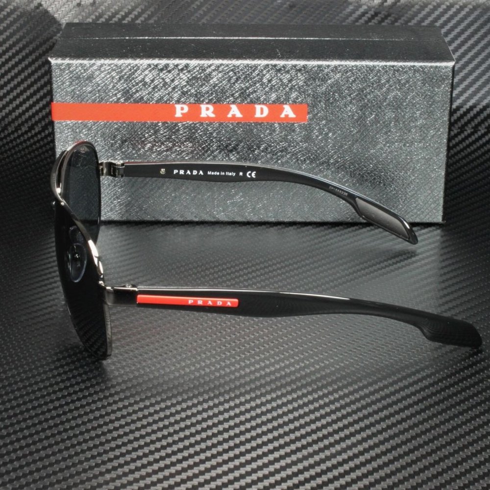Prada Men's Black and Grey Sunglasses! - Picture 4 of 4